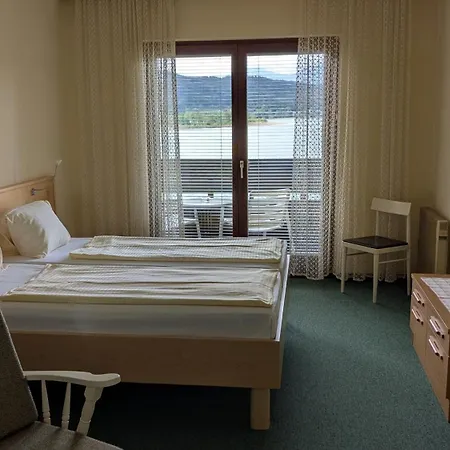 Hotel Garni Vindobona 3*