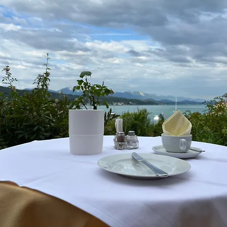 Hotel Garni Vindobona 3*